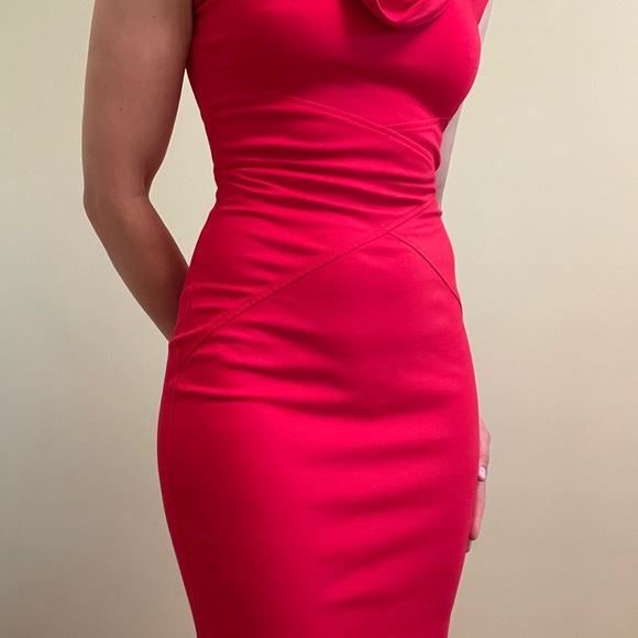 Le Chateau Red Dress - Picture 3 of 5